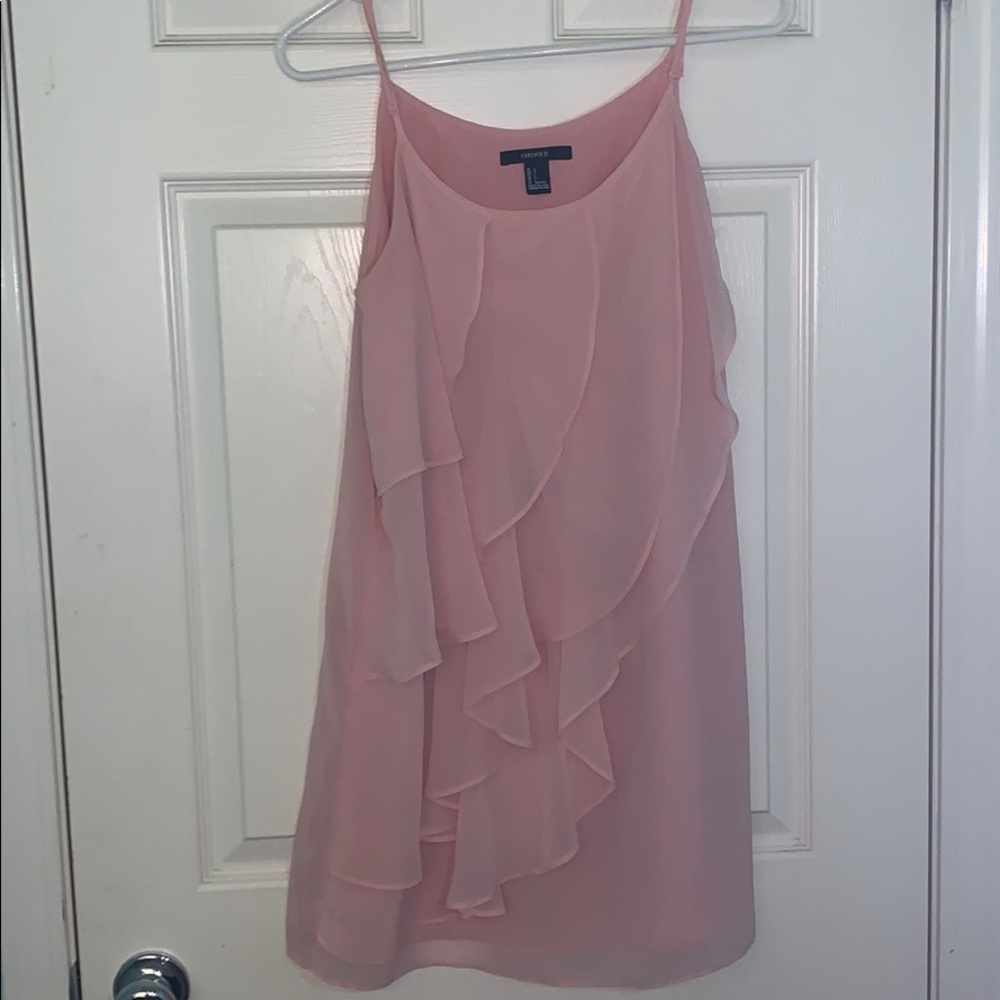 pink flowy dress